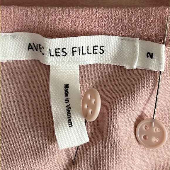 Avec Les Filles Halter Neck Backless Ruffled Jumpsuit in Dusty Pink - Size 2 - Picture 8 of 8